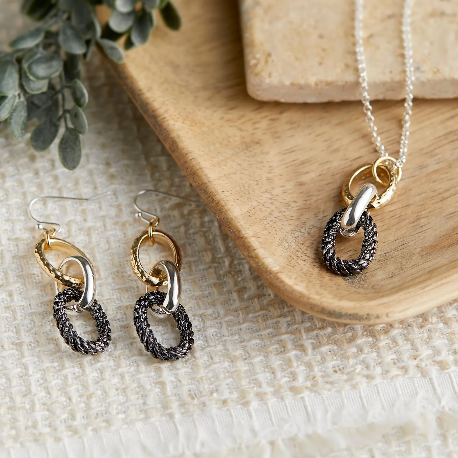 3 Link Earrings