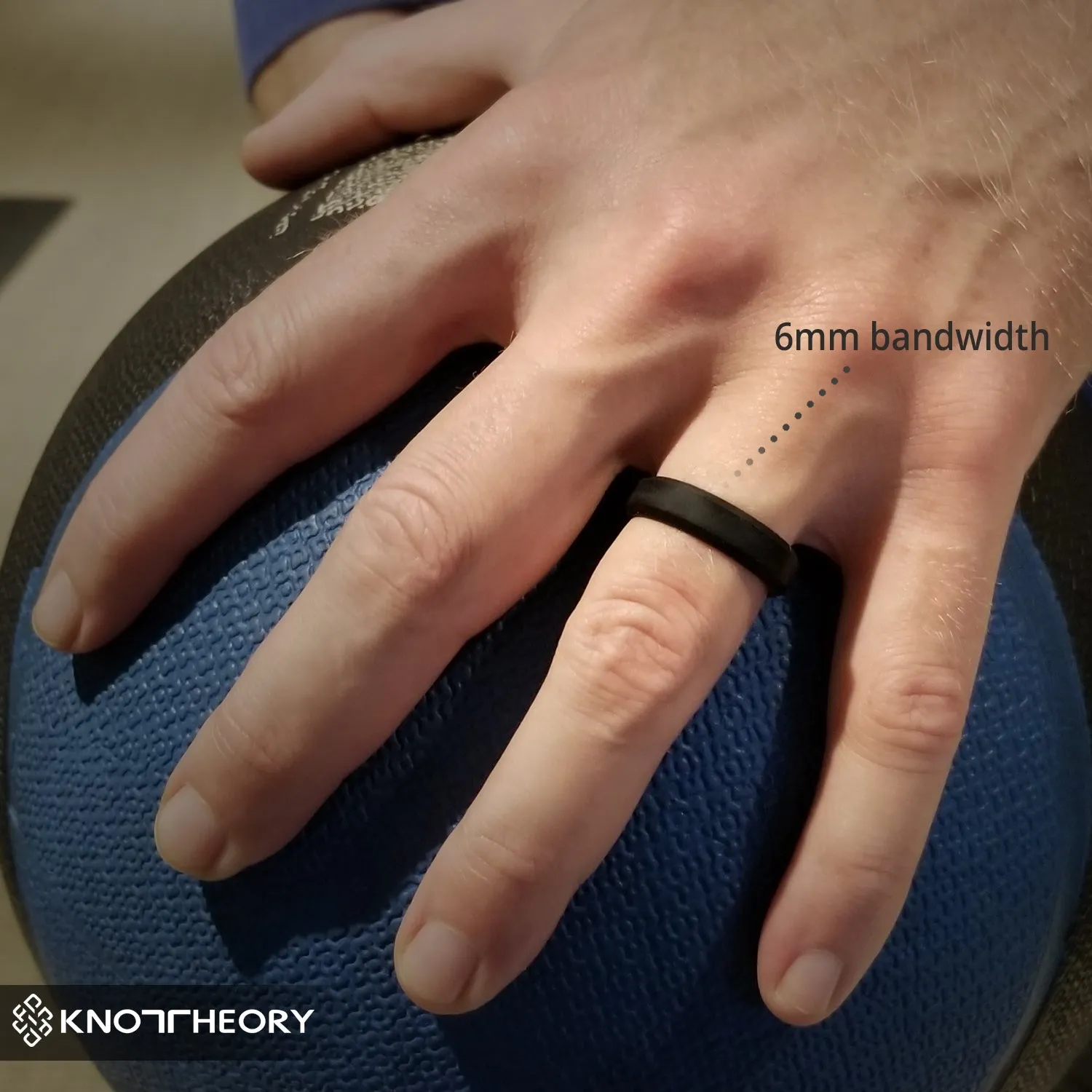 Black Bevel Edge Breathable Silicone Wedding Ring For Men and Women